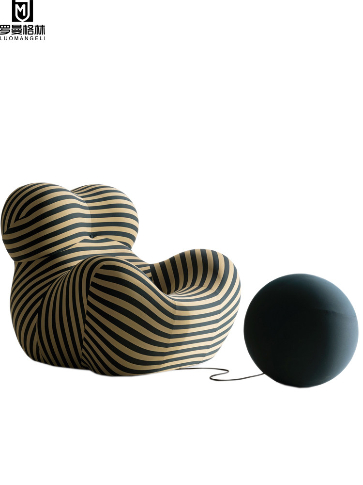 Mom's arms single-person sofa chair Italian minimalist designer creative leisure lazy reclining chair net red embroidered ball chair