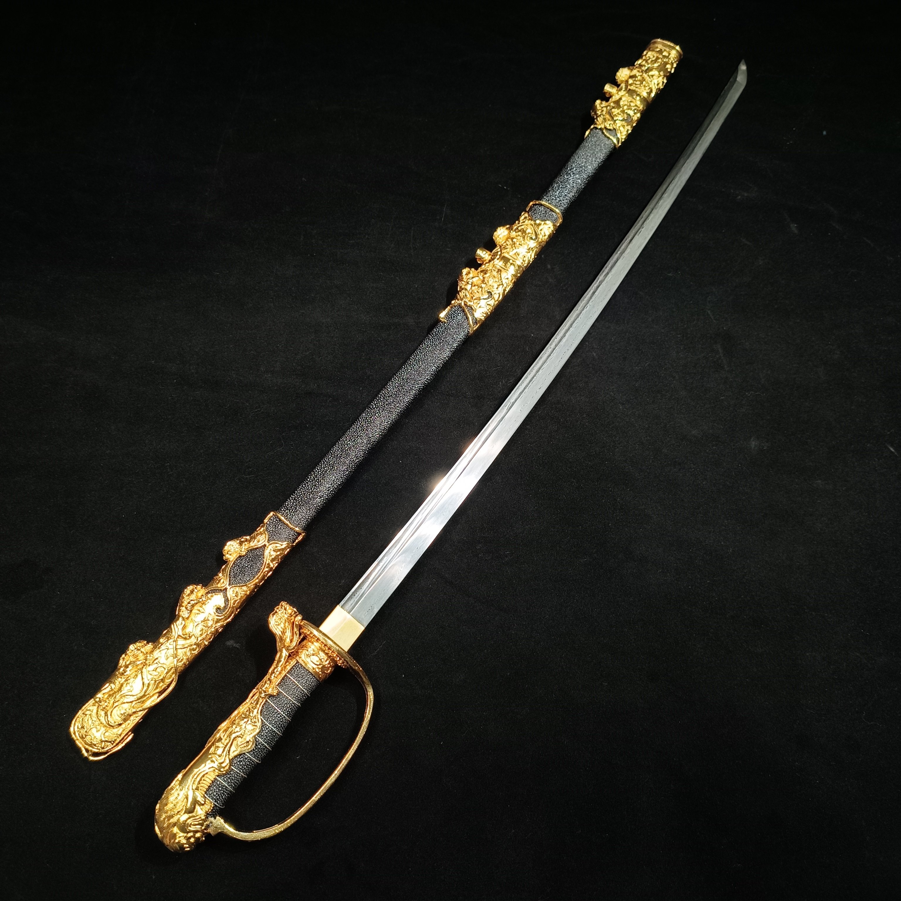 指揮刀 警察指揮刀拵え – 刀剣・日本刀販売【黒金の舎】