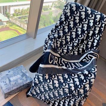 Speed manufacturer direct sales trendy brand dijia q flannel gift blanket office leisure nap blanket velvet blanket