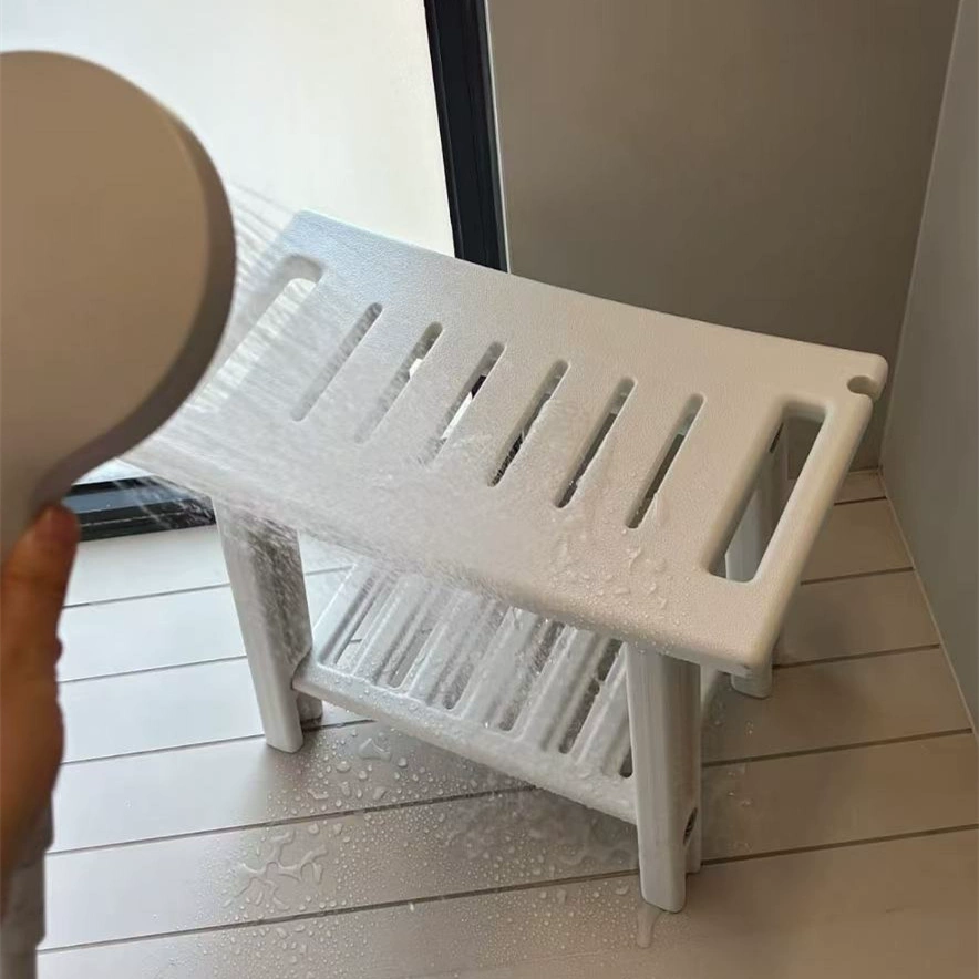 高齢者や妊婦が入浴するための浴室用スツール、特別なシャワー、トイレタリー用の2層収納、家庭用靴交換用スツール、滑り止めロースツール