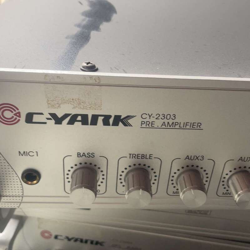 {Negotiable Price} C-Yark Cy-2303 Preamplifier, with Mic and Aux Inputs