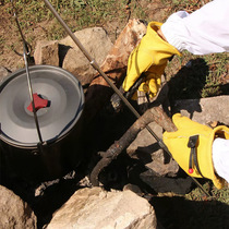 Cowhide riding gloves outdoor motorcycle retro rock climbing short gardening gloves stab-proof protection welder labor protection