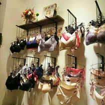 Underwear display shelves clothing stores iron wall hooks clothes hangers hanging multiple hanging points hanging underwear racks