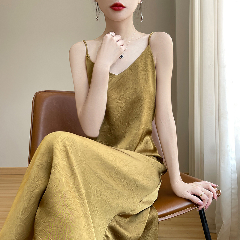 Acetate Satin Suspender Dress for Women, New Summer Style, French Style Pleated Slimming Bottoming Long Skirt Acetate Satin Suspender Dress for Women, New Summer Style, French Style Pleated Slimming Bottoming Long Skirt
