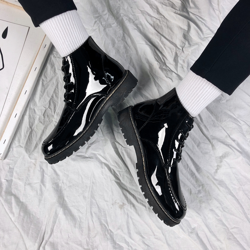 Autumn new Martin boots men's high tube bright leather shoes Korean version of the trend of black tide shoes in the tube casual overalls leather boots