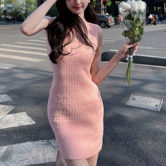 Icclek Parss 2025 Spring and Summer New Style Sweet and Spicy Pure Desire Style Vest Dress Sleeveless Knitted Dress-1348