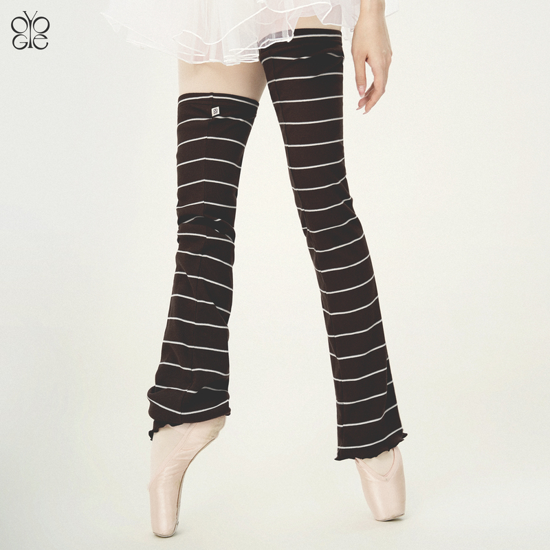 Ivoogle |   Muses of Mount Parnassus (Line Rib-Wrap) Ballet Warm-Up Socks