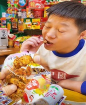 Post-80s nostalgic snack small crab Xianluodao crispy cooked small crab spicy spicy baby crab open bag ready-to-eat seafood