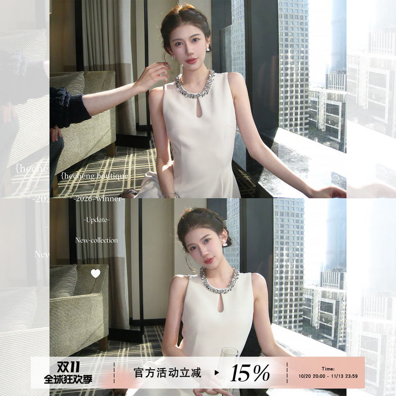 Hecheng Beaded Round-Neck Sleeveless Vest Dress for Women, Summer Design, Elegant, Waist-Cinching, Slimming A-Line Short Skirt