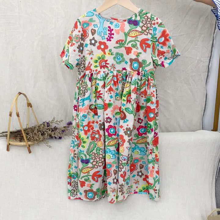 South Korea's online red pro dress 2022 Summer new foreign Piers printed mother women dress up for a long version of the girl's foreign dress