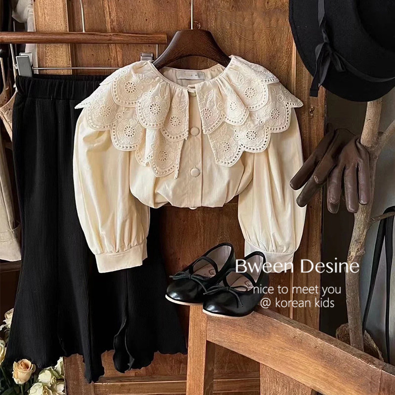 Girls' autumn shirt 22 new Korean version children's clothing Western style children's Korean casual retro embroidery lace collar top