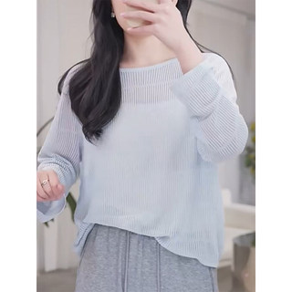 Повседневный, простой и универсальный свитер из ледяного шелка, мягкая, удобная и дышащая солнцезащитная рубашка, дизайнерский полый топ с длинными рукавами для женщин.