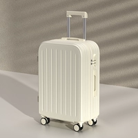 Белый (подстаканник+зарядный порт+крюк)