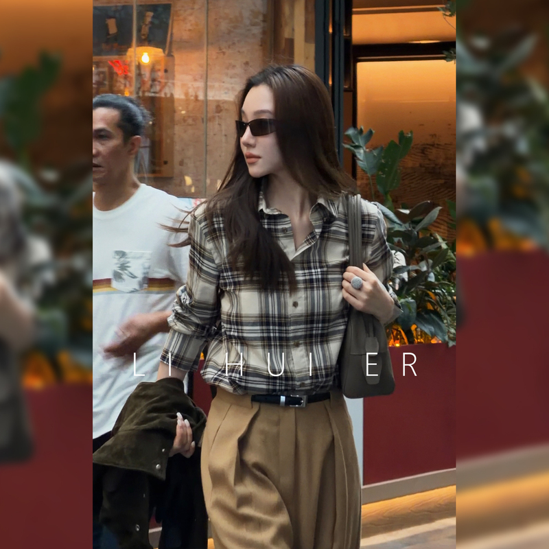 Lihuier Li Hui'Er Green Evening Collection Autumn Pure Cotton Vintage Design Fashionable Casual Plaid Shirt Top Lihuier Li Hui'Er Green Evening Collection Autumn Pure Cotton Vintage Design Fashionable Casual Plaid Shirt Top