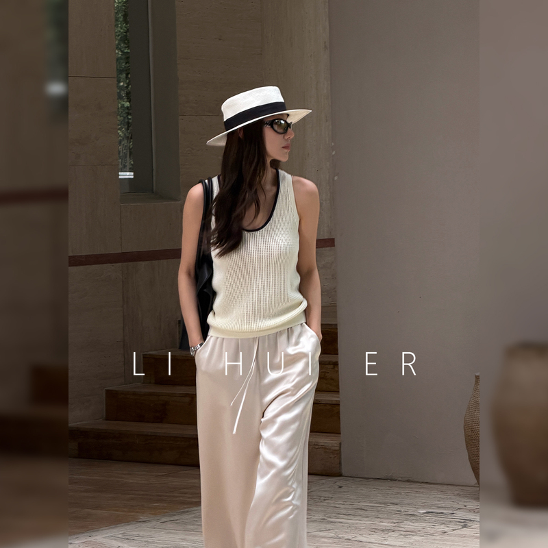Lihuier Tropical Island Summer Minimalist Sleeveless Knitted Hollow Beige Vest Contrast Color Top