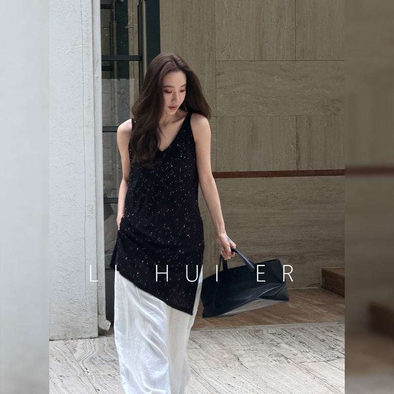 Lihuier Li Hui'Er Summer Dawn Summer V-Neck Glitter Tencel Linen Starry Black Knitted Camisole Lihuier Li Hui'Er Summer Dawn Summer V-Neck Glitter Tencel Linen Starry Black Knitted Camisole