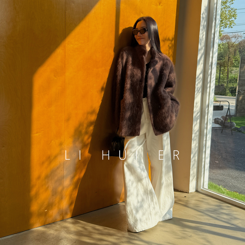Lihuier Li Hui'Er Chalatu Island High-End Short Cashmere Coat, Feminine Woolen Woolen Coat Lihuier Li Hui'Er Chalatu Island High-End Short Cashmere Coat, Feminine Woolen Woolen Coat