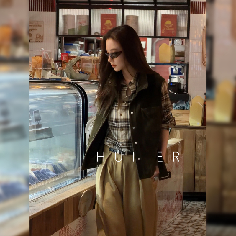 Lihuier Li Hui'Er Lugnuo Town South Africa Imported 100% Sheep Leather Vintage Green Suede Vest