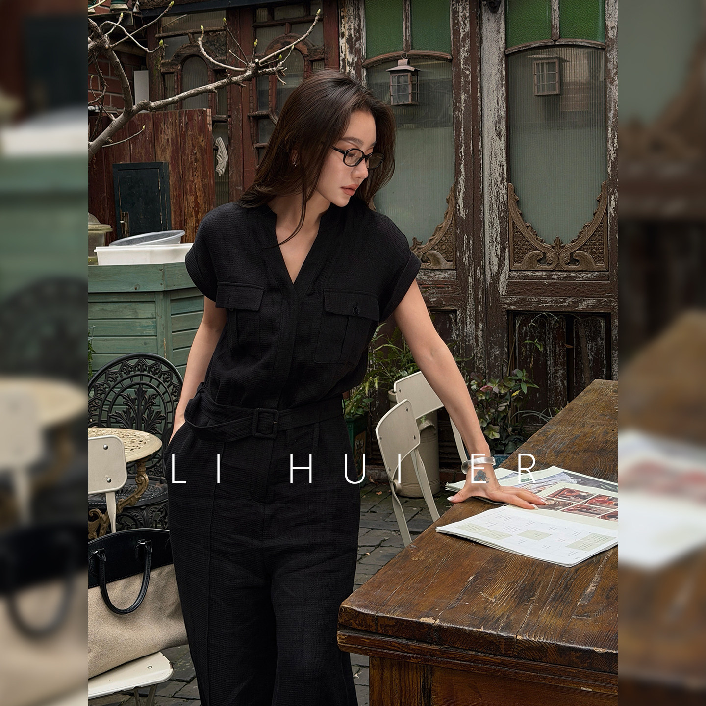 LiHuiEr（リー・フイアー）アーバンメロディー ブラックリネンジャンプスーツ レディース ワークウェア スリムフィットジャンプスーツ