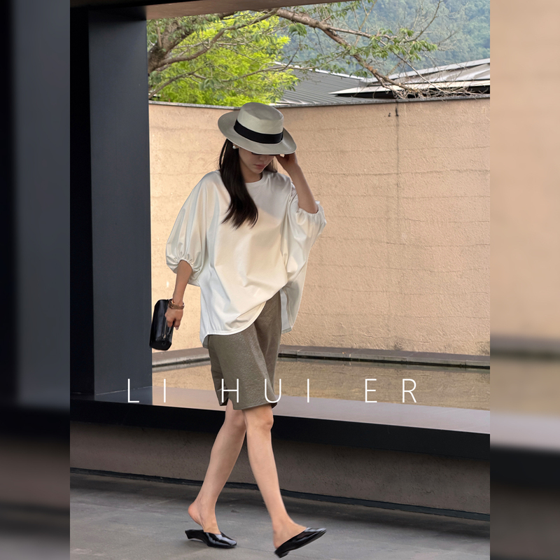 Lihuier [Cloud Poetry] Summer White Cotton Lyocell Round Neck Long-Sleeved Loose Top for Women