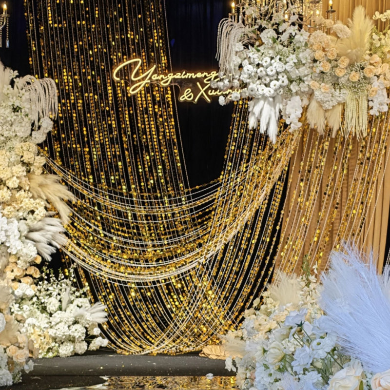 Wedding Crystal Acrylic Bead Curtain Ceiling Gold and Silver Korean-Style Wedding Banquet Hall Old Money Style Stage Decoration Wedding Crystal Acrylic Bead Curtain Ceiling Gold and Silver Korean-Style Wedding Banquet Hall Old Money Style Stage Decoration