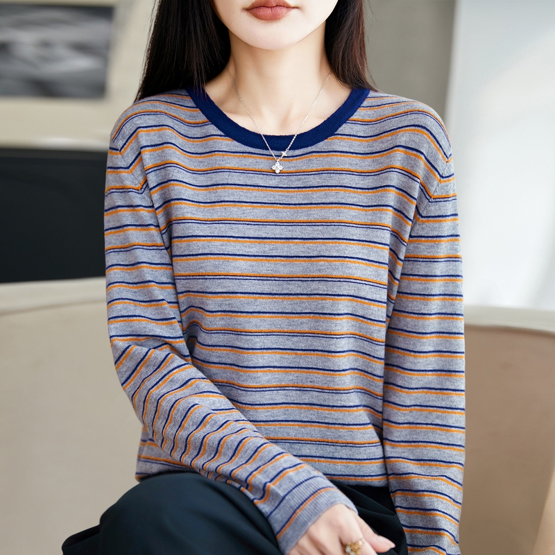 2026 New Striped Autumn Plus-Size Knitted Base Shirt for Women, Stylish Middle-Aged and Elderly Women's Top, Autumn and Winter Sweater 2026 New Striped Autumn Plus-Size Knitted Base Shirt for Women, Stylish Middle-Aged and Elderly Women's Top, Autumn and Winter Sweater