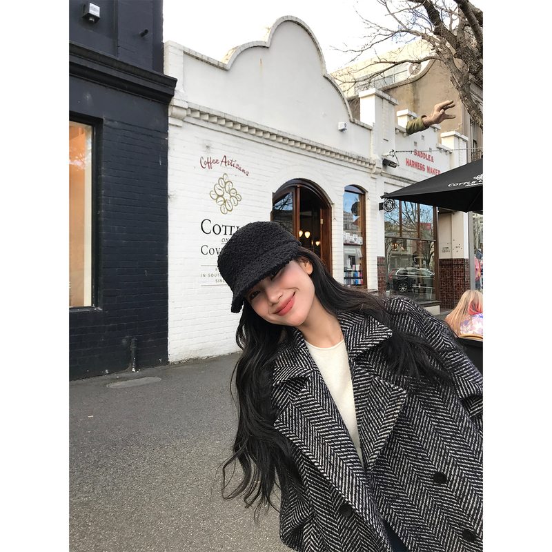 Daqianwithu Heavy-Duty Vintage Color-Blocked Diagonal Herringbone Double-Breasted Wool Coat