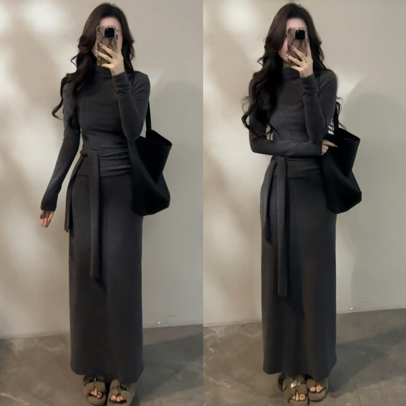 French-Style Elegant and Mature Two-Piece Faux High-Neck Dress for Women, Autumn and Winter Season, with Tie Waist for Slimming Effect, Long Dress for Layering French-Style Elegant and Mature Two-Piece Faux High-Neck Dress for Women, Autumn and Winter Season, with Tie Waist for Slimming Effect, Long Dress for Layering