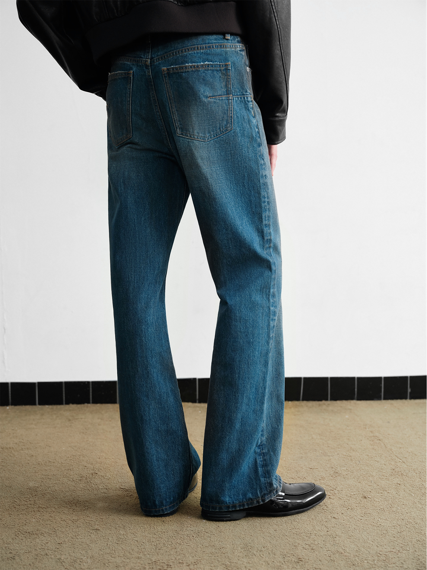 Slight Vogue Slightly Distressed Straight-Leg Jeans