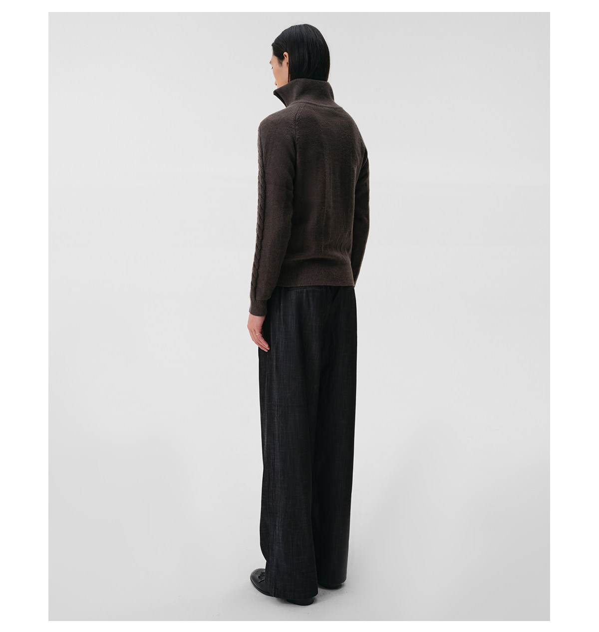 Slight Vogue Cable-Knit Stand Collar Cardigan