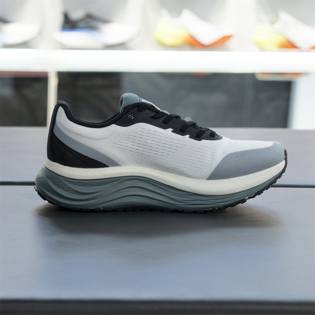 ANTA Lvbu v2丨PG7 professional shock-absorbing men's running shoes spring new jogging sports shoes 112615545