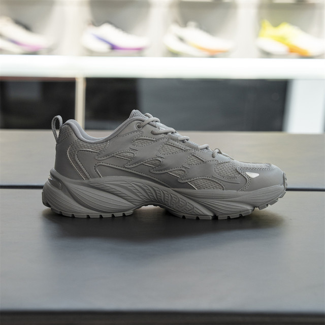 Anta Glacier Men's Casual Shoes 2026 Spring New Fashion Sports Shoes Retro Dad Shoes 112618890