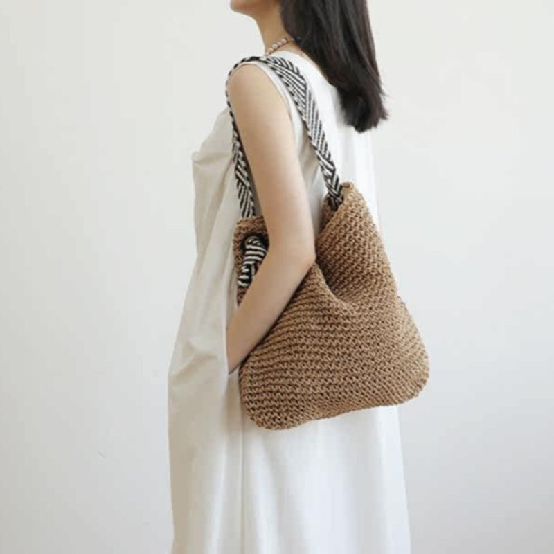 LTLR Niche Design Straw Woven Bag for Women New Fashion Beach Bag Shoulder Handbag Underarm Tote Bag Minimalist - Thumbnail 3