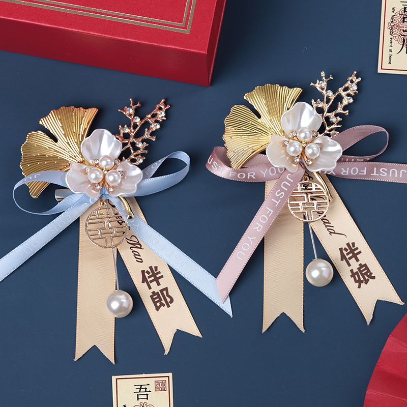 ベストマンとブライドメイドの結婚式のコサージュ手首の花の結婚式のゲストコサージュフルセットファミリーハイエンドシンプルVIPブローチ