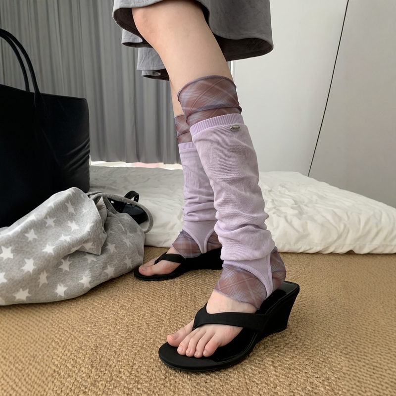 I'M in Love with Layering ~ the Purple Color Is so Beautiful! It Looks Great with Flip-Flops and Flats ~ Slimming Korean-Style Thin Sock Covers I'M in Love with Layering ~ the Purple Color Is so Beautiful! It Looks Great with Flip-Flops and Flats ~ Slimming Korean-Style Thin Sock Covers