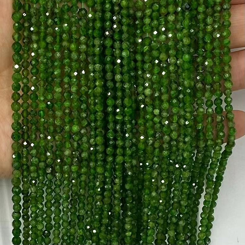 メーカー卸売天然ダイオプサイドラウンドカットコーナーキューブマジックキューブラウンドケーキグリーングレーファセットロングチェーンDIYアクセサリー