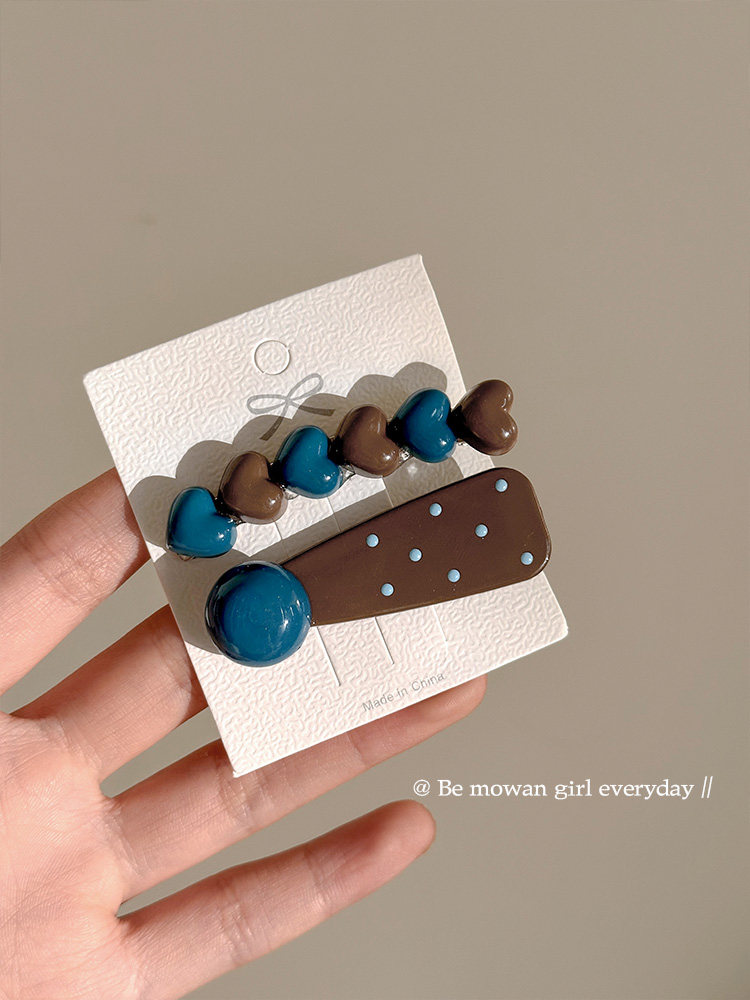 Heart-Shaped Polka Dot Duckbill Hair Clip Hair Accessory for Women 2025 New Style Bangs Side Clip Forehead Barrette Hairpin for Stray Hair