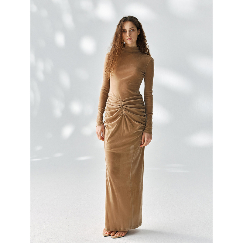 Avanehood's New Early Autumn Slim-Fit Dress with Butterfly Silhouette, Warm Velvet Long Dress for Women