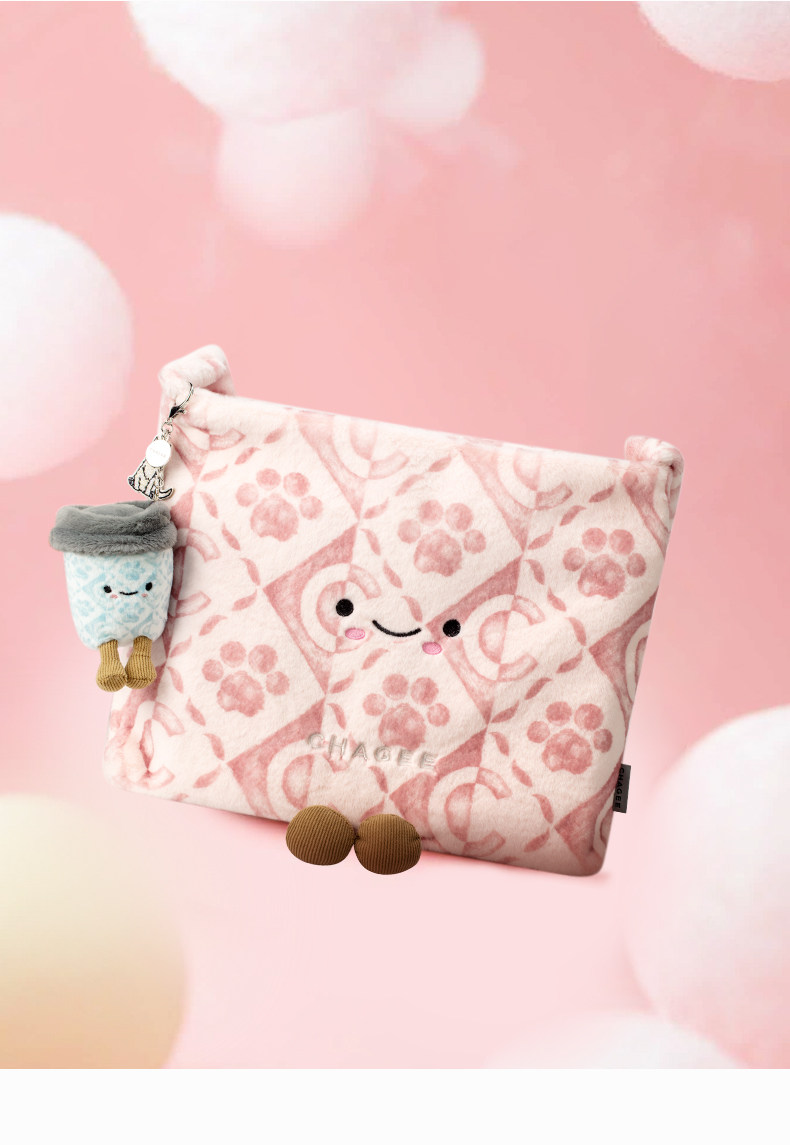 【中國直郵】 霸王茶姬 好朋友毛絨單肩包手提包手腕包可愛帆布包 桂馥蘭香款*1個