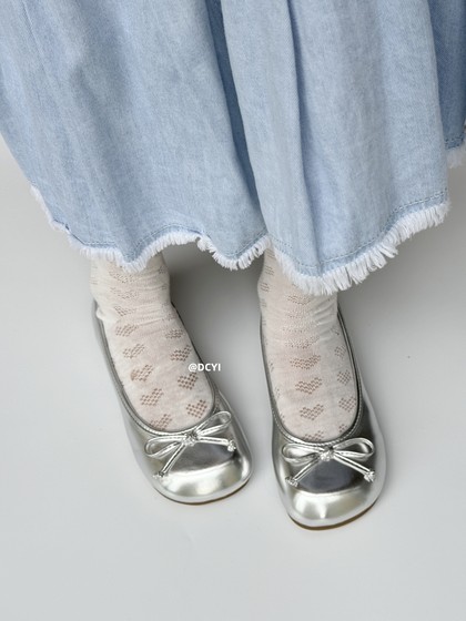 DCYI银色芭蕾风小皮鞋女百搭圆头玛丽珍平底可爱奶奶鞋蝴蝶结单鞋