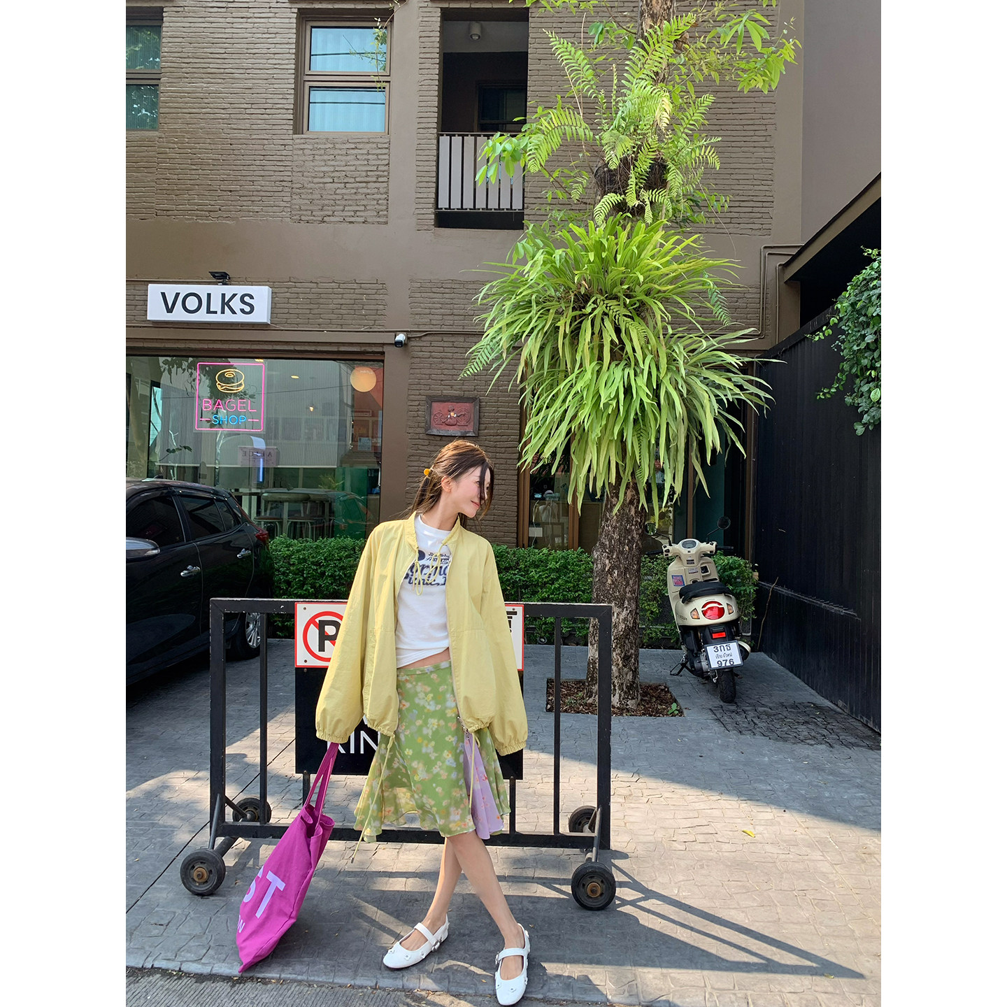 牙套大汪 [Зеленые цветы] Юбка-миди с цветочным принтом в стиле масляной живописи с контрастными цветами