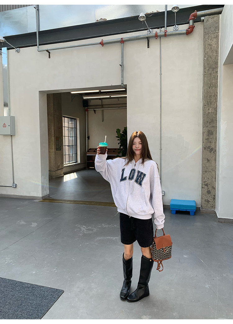 牙套大汪 джинсовые шорты с высокой талией для стройного силуэта