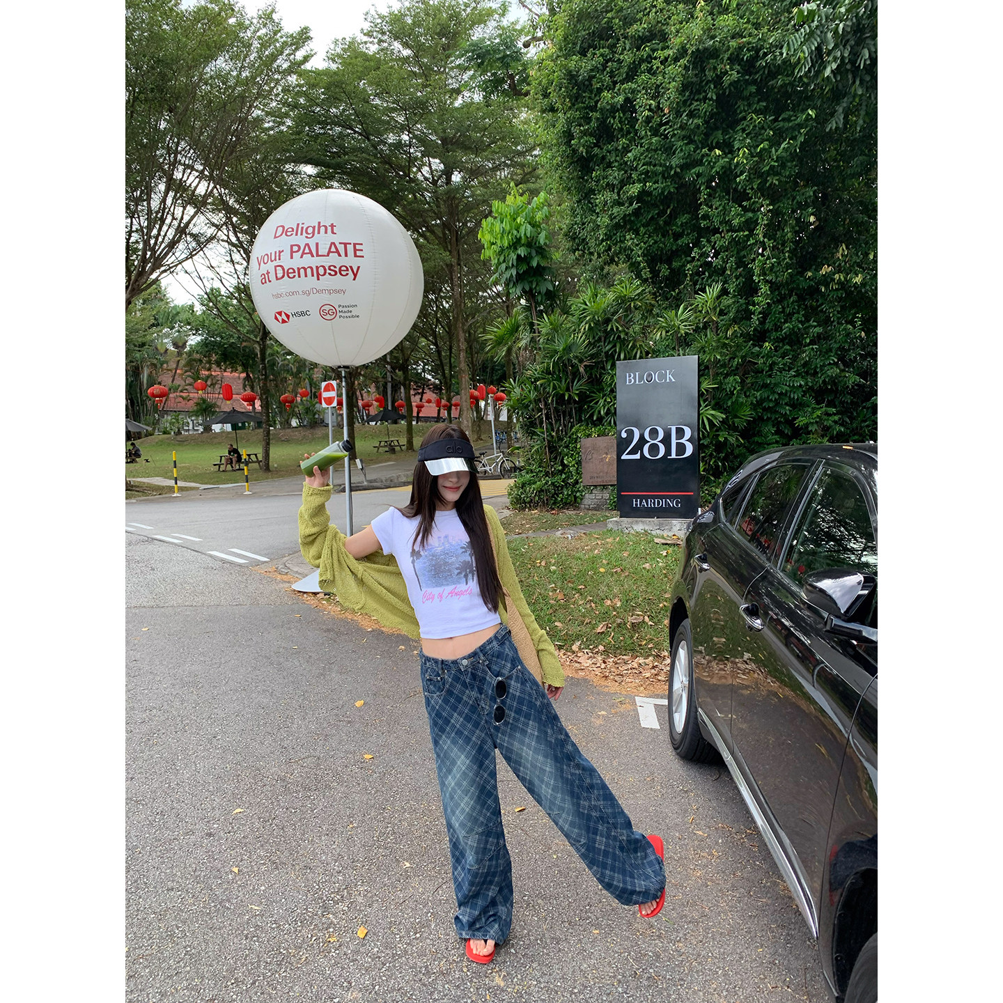 【星期八】Американские ретро клетчатые уличные джинсы с леопардовыми карманами 2026, новая модель широких универсальных повседневных джинсов