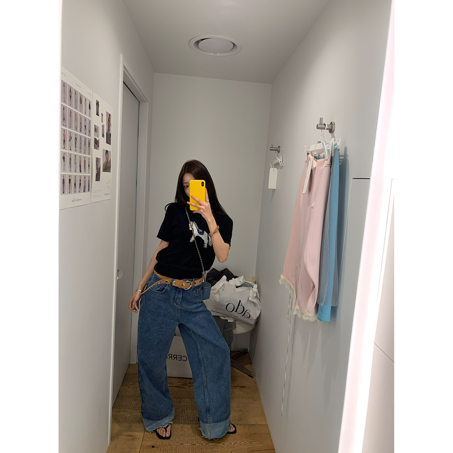 牙套大汪 【Мадридское детство】 Отличный состав! Двухцветный вязаный джемпер с короткими рукавами и жаккардовым узором пони