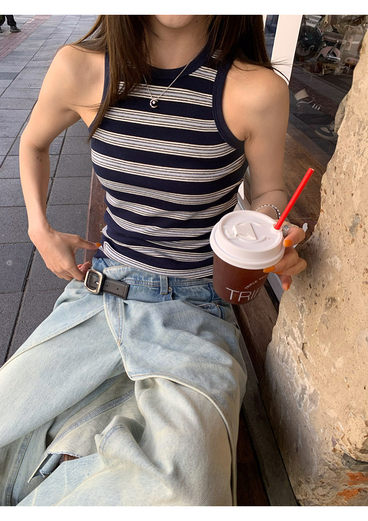 牙套大汪【小时光】Многослойный комплект темно-синяя черная полоска майка + футболка приталенного кроя