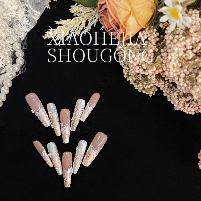 【Xiao He's Shop】Purely Handmade, Exquisitely Painted Wedding Nails for Bridal Photos, Bridal Nails, French Manicure, New Style