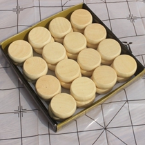 Elderly chess gifts wooden high-end Chinese chess solid wood chess beech wood puzzle thickening gift mini chess fans