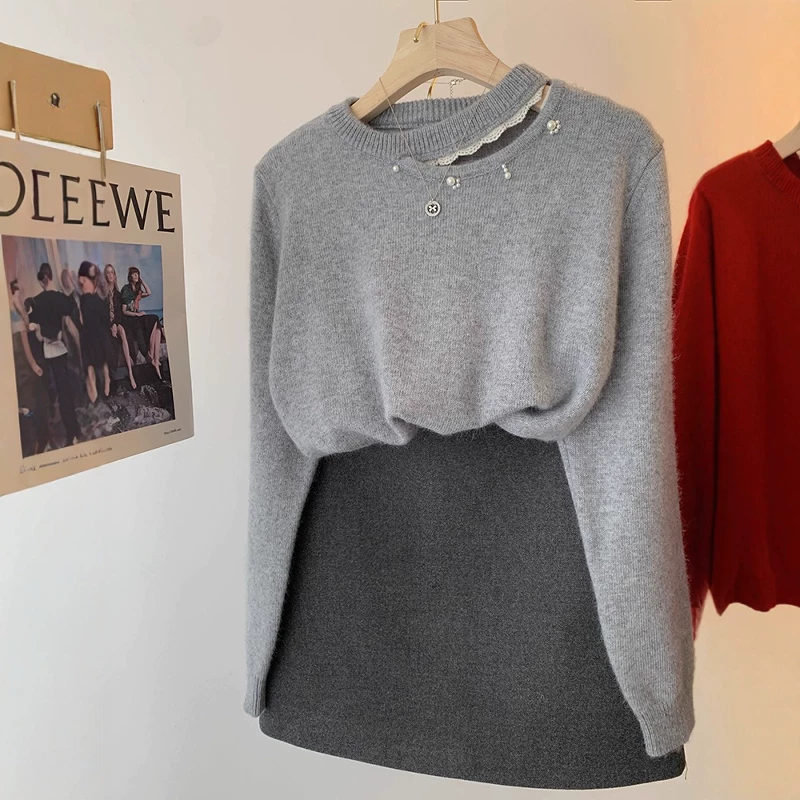 Korean-Style High-End Gray Elegant Hollow-Out Pullover Knit Sweater for Women, Autumn and Winter Lazy Style Casual Versatile Slim-Fit Top Korean-Style High-End Gray Elegant Hollow-Out Pullover Knit Sweater for Women, Autumn and Winter Lazy Style Casual Versatile Slim-Fit Top