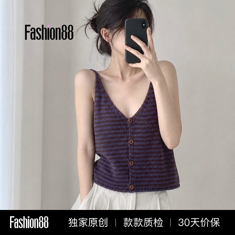 Knitted Vest for Women 2026 Autumn Purple Striped Deep V-Neck Sleeveless Short Loose Vintage Outerwear Knitted Vest for Women 2026 Autumn Purple Striped Deep V-Neck Sleeveless Short Loose Vintage Outerwear