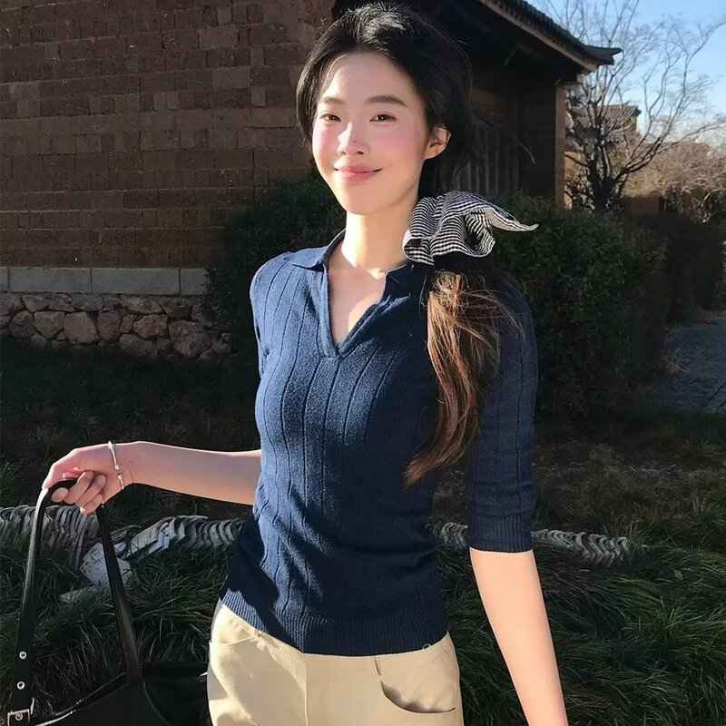 Korean-Style Polo Collar Knit Sweater for Women, Blue Slim-Fit, Slimming, High-End Sweater Top